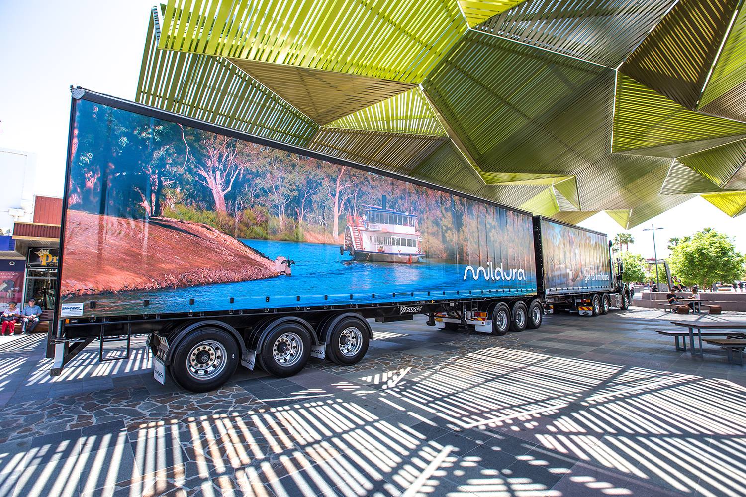 Mildura Tourism truck photography