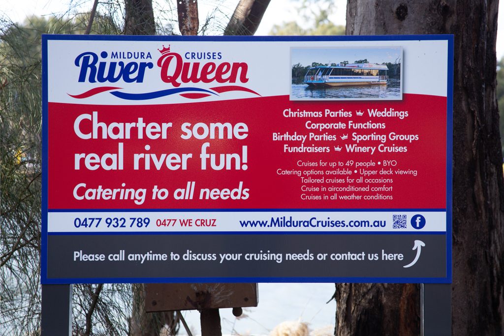 River Queen Mildura wharf signage